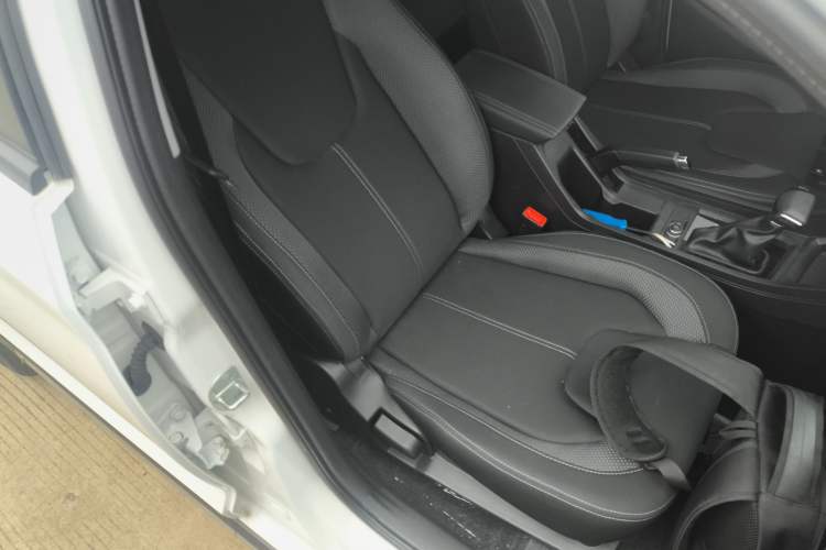 Used Chery Tiggo 3X 2024 1.5L CVT Excellence Edition Right Front Seat