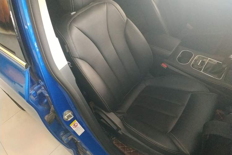 Used BYD Song MAX 2017 1.5T Automatic Smart Connect Elite 7-Seater
