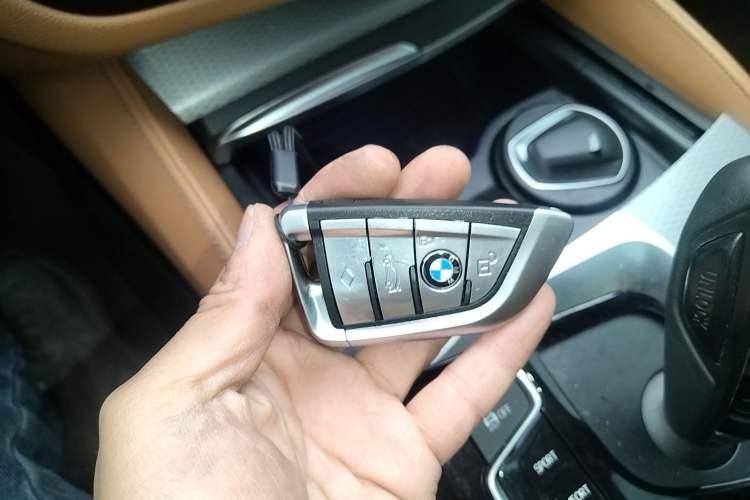 Used BMW 5 Series (Import) 2018 525i M Sport Package
