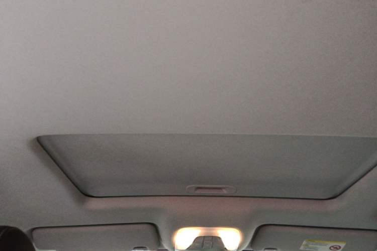 Used GAC Trumpchi GA4 2018 200T Automatic Luxury Edition Headliner