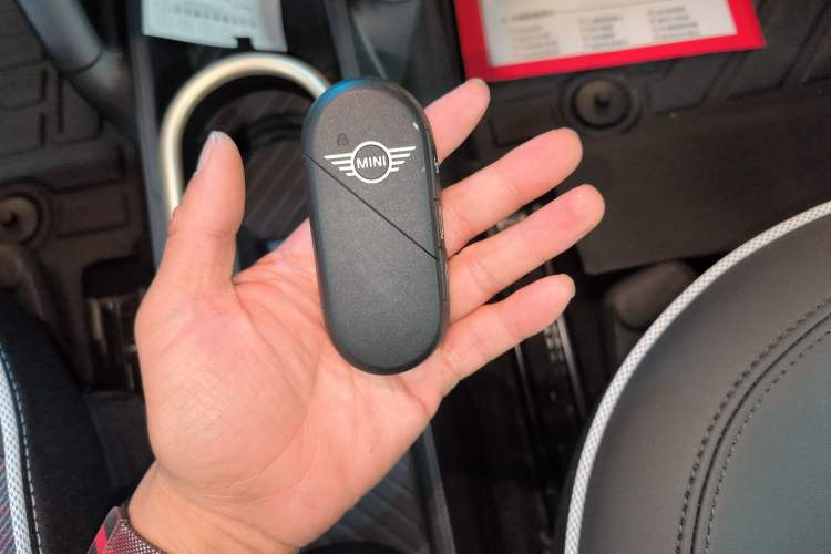 Used MINI Electric COOPER 2024 456km COOPER E Classic Edition Interior 1