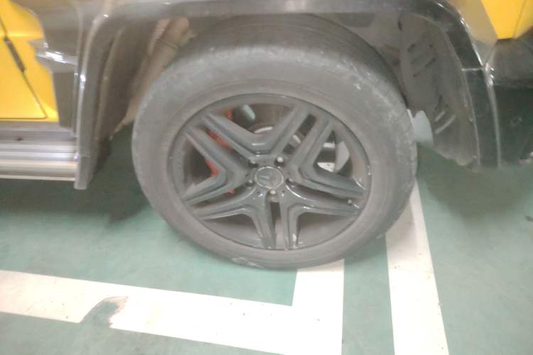 Used Mercedes-Benz G-Class AMG 2016 AMG G 63 Right Front Wheel Hub