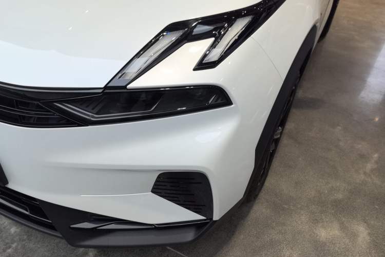 Used Lynk & Co 06 EM-P 2023 EM-P 56 Standard Range Pro