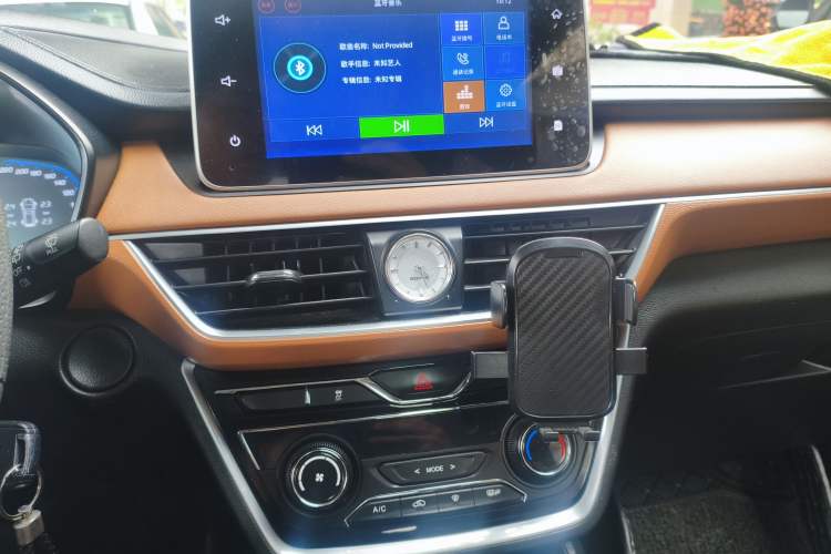 Used Wuling Hongguang S3 2018 1.5T Manual Luxury Model China V Standard