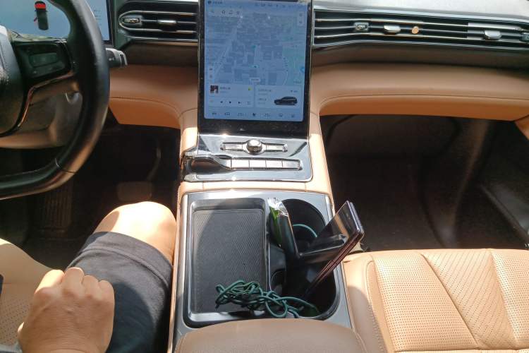 Used Nio ES8 2020 415 km Range 7-Seater Version
