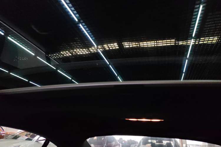 Used Volkswagen FAW-Volkswagen CC 2016 1.8TSI Prestige Model