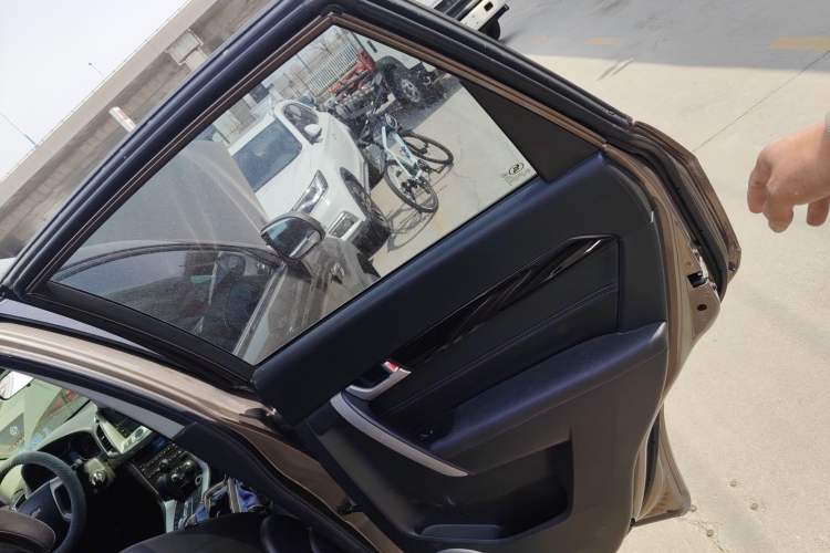 Used Chevrolet Captiva 2017 2.4L Two-Wheel Drive Luxury Edition 7 Seats