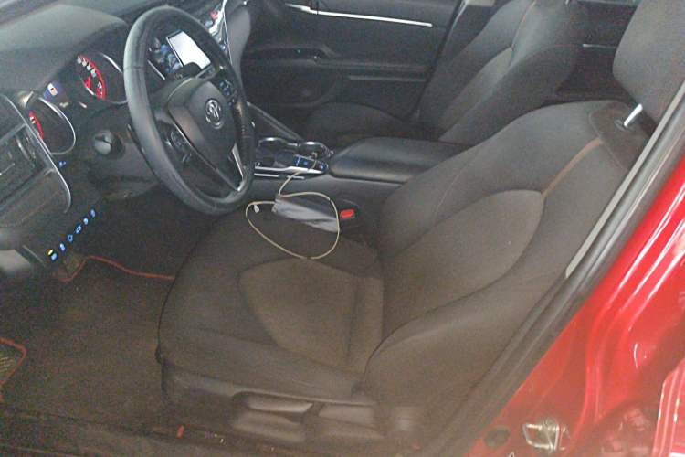 Used Toyota Camry 2018 2.0S FENGSHANG Edition Left Front Seat