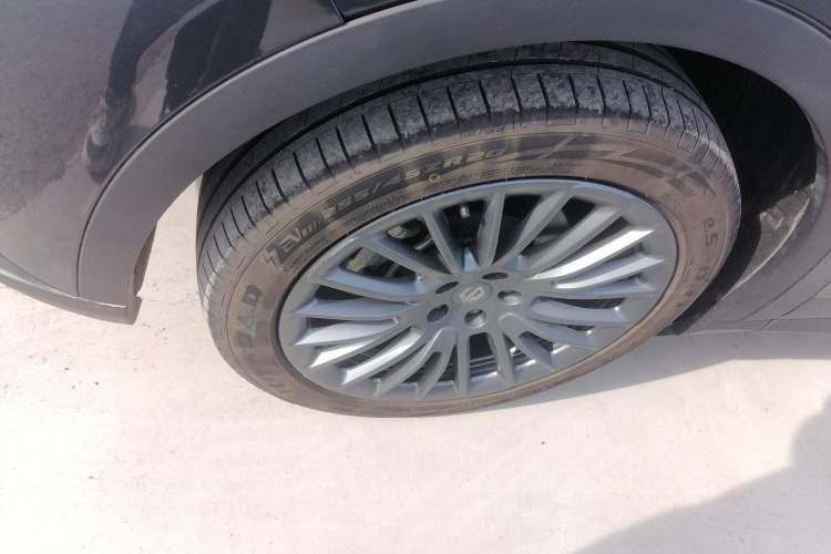 Used Leapmotor C11 2023 Range-Extended 200 Comfort Edition Left Front Wheel Hub