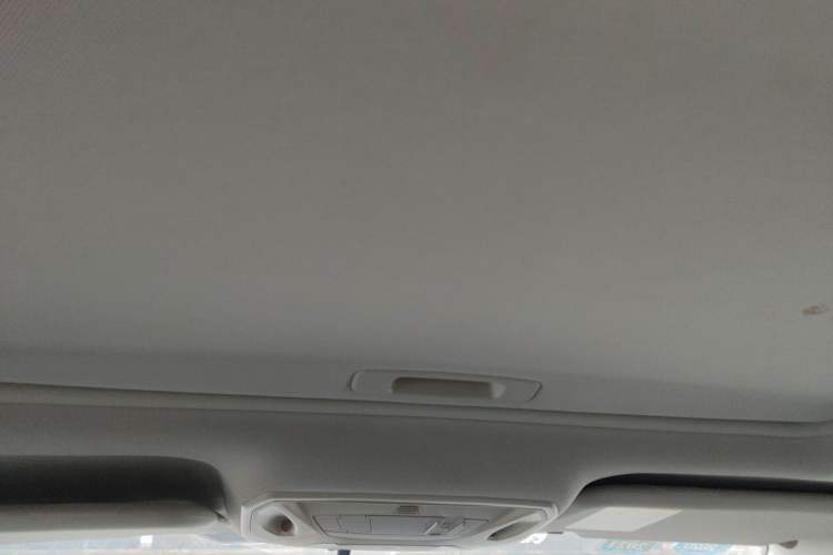 Used Ford Focus 2012 Sedan 1.6L Manual Fashion Edition
