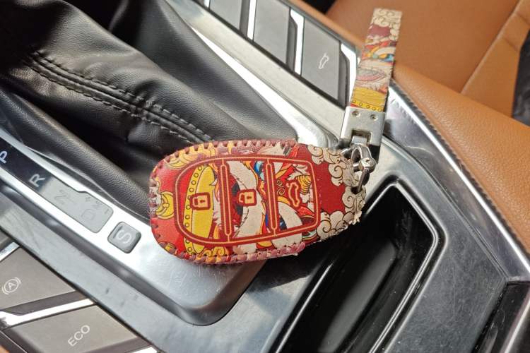 Used Zotye T500 2018 1.5T Automatic Smart Connected Prestige Model
