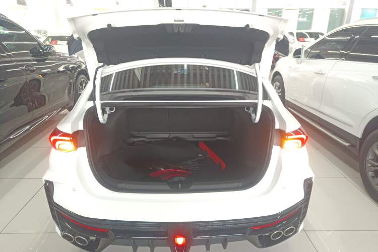 Used GAC Trumpchi EMPOW 2024 270T DCT Yingbao R-Style Edition