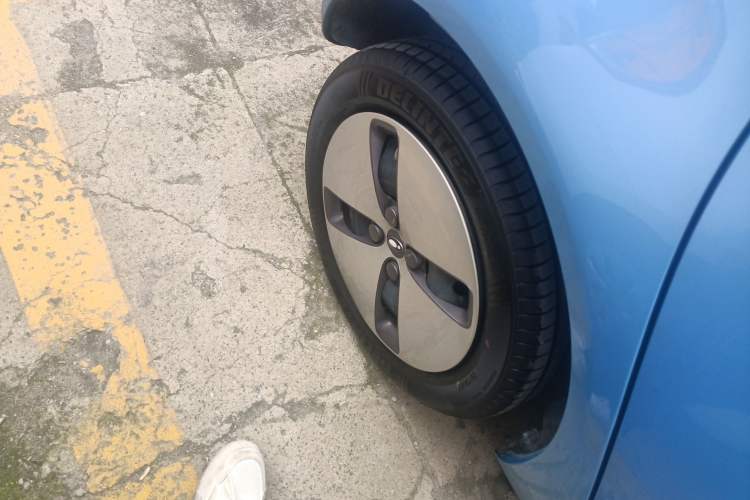 Used ORA Black Cat 2021 301km Cute Pet Edition Right Rear Wheel Hub