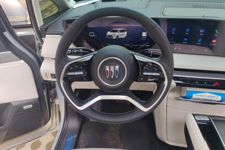 Used Buick GL8 New Energy 2024 Lu Zun Deluxe Edition 7-Seater
