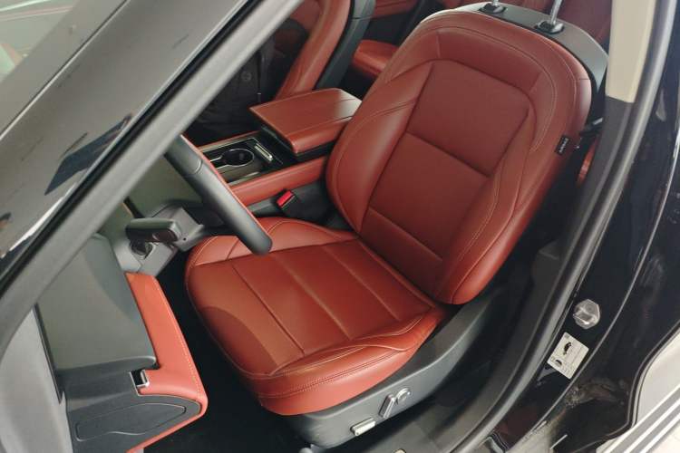 Used Lincoln Nautilus 2025 2.0T All-Wheel-Drive Luxury Hybrid Edition