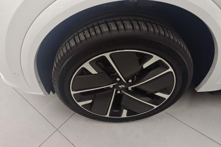 Used Li Auto L7 2025 Ultra Smart Refreshed Edition
