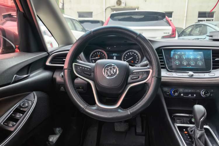 Used Buick GL6 2018 18T 6-Seater Luxury Model Steering Wheel