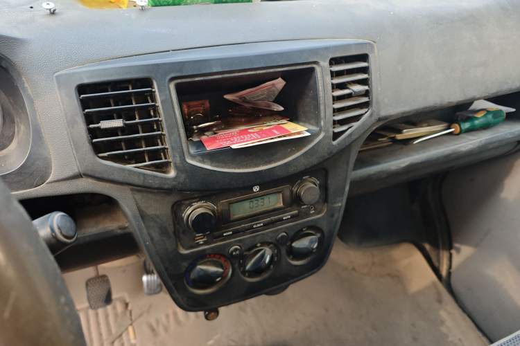 Used BAIC Weiwang 205 2013 1.0L Joy version Audio And AC Panel