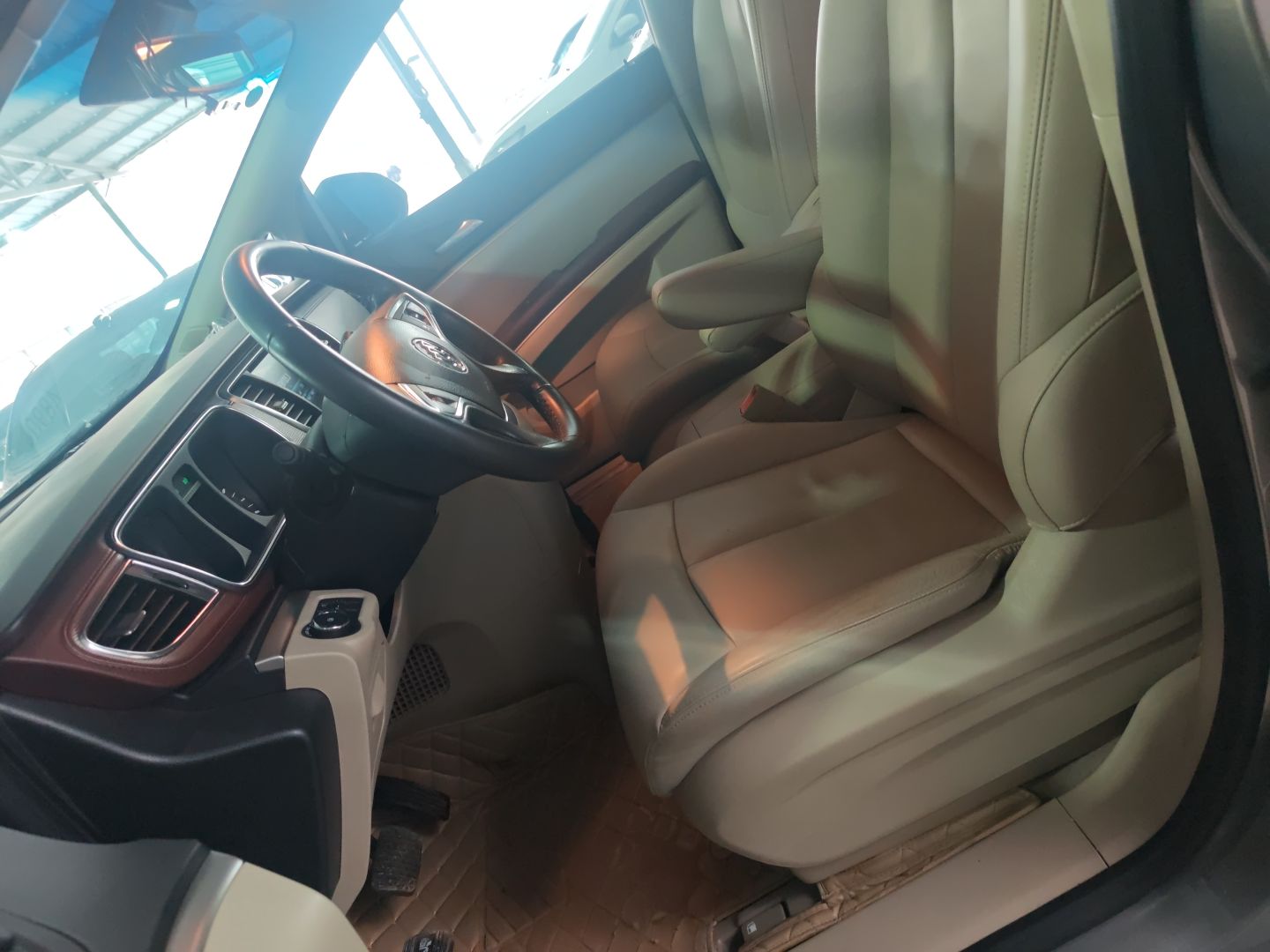 Interior delantero