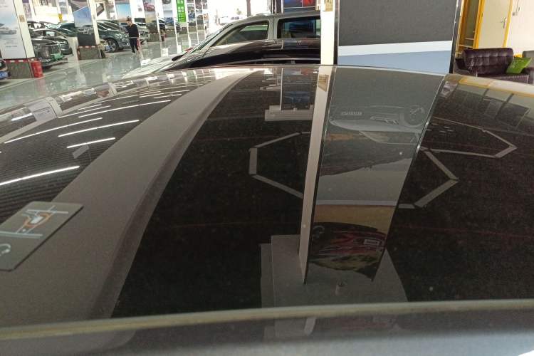 Used Tesla Model Y 2021 Long-Range All-Wheel-Drive Version 3D7
