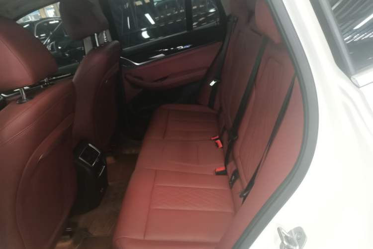 Used BMW X3 2023 xDrive25i M Sport Package Left Rear Seat