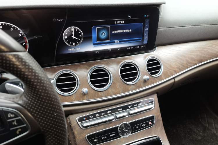 Used Mercedes-Benz E-Class 2019 E 300 L Luxury Model Audio And AC Panel