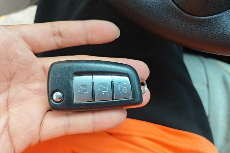 Used Nissan Sylphy 2016 1.6 XL CVT Luxury Edition Vehicle Key