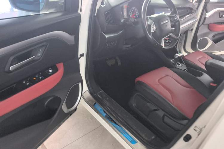 Used Haval H2s 2017 Red-Label 1.5T Dual-Clutch Elite Model