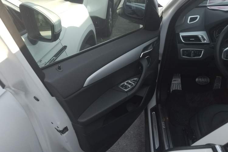 Used BMW X1 2016 sDrive18Li Fashion Model
