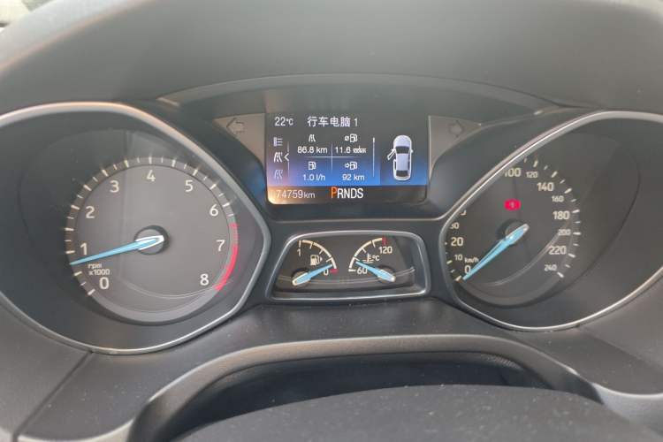 Used Ford Focus 2015 Sedan EcoBoost 180 Automatic Flagship Model Odometer Close Up