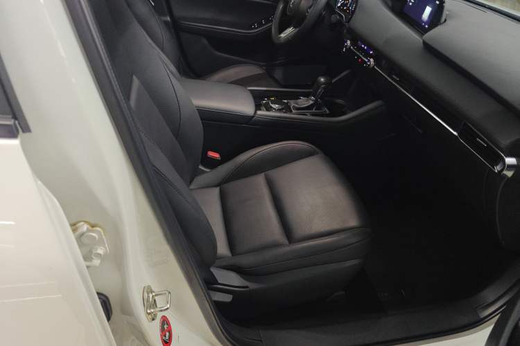 Used Mazda 3 Axela 2023 2.0L Automatic Zhiya Edition
