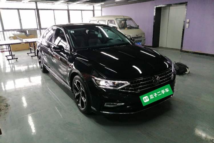 Used Volkswagen Magotan 2023 2 Million Units Commemorative Edition 330TSI DSG Luxury Version