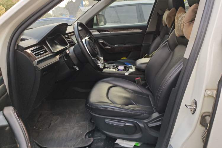 Used Zotye Domy X7 2017 1.8T DCT Prestige Model
