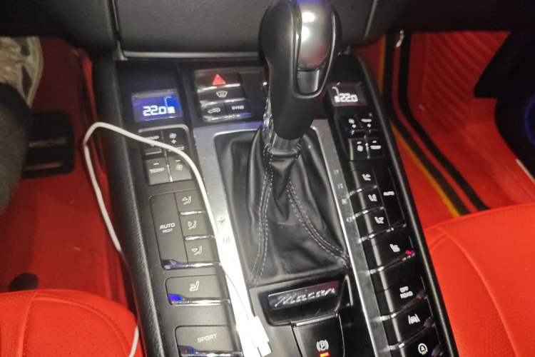 Used Porsche Macan 2016 Macan 2.0T
