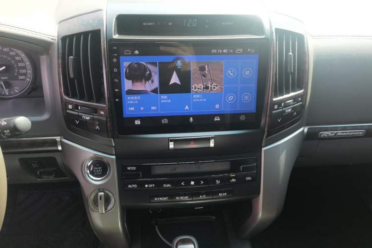 Used Toyota Land Cruiser  Audio And AC Panel