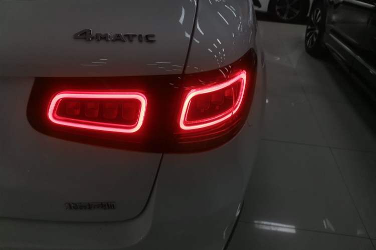 Used Mercedes-Benz GLC 2020 Facelift GLC 300 L 4MATIC Dynamic Edition
