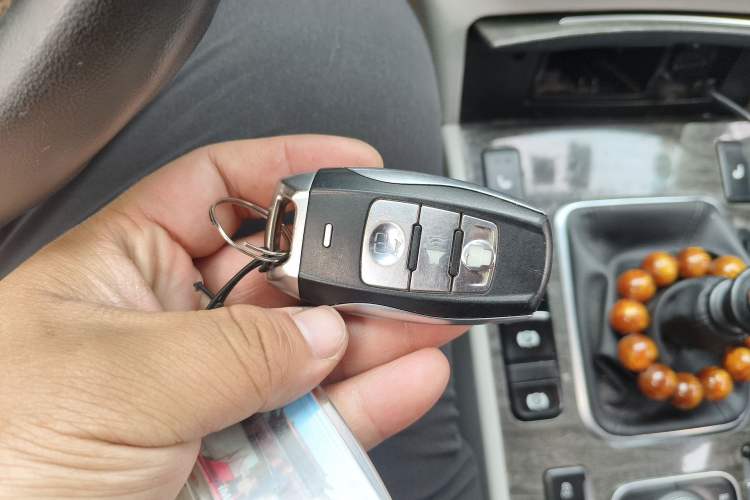 Used Haval H6 Coupe 2015 Blue Label 2.0T Manual Two-Wheel-Drive Elite Model