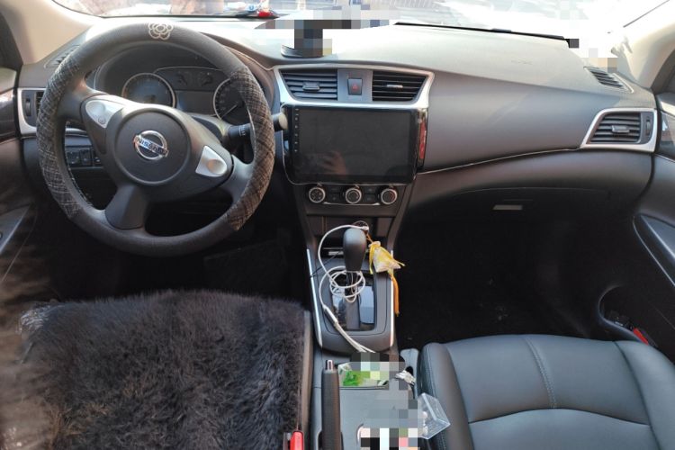 Used Nissan Sylphy 2024 Restyled Version 2 Classic 1.6XE CVT Comfort Edition Center Console