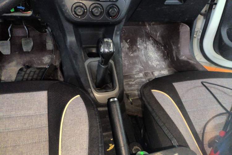 Used Citroen Elysee 2014 1.6L Manual Fashion Edition
