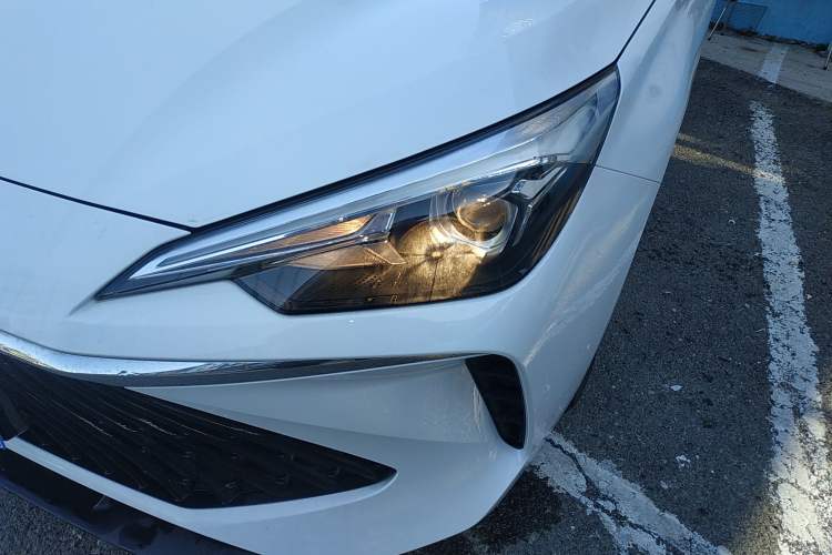 Used Roewe i5 2023 1.5L Manual Comfort Edition