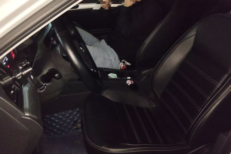 Used Volkswagen Lamando 2021 230TSI DSG Fashion Edition Left Front Seat