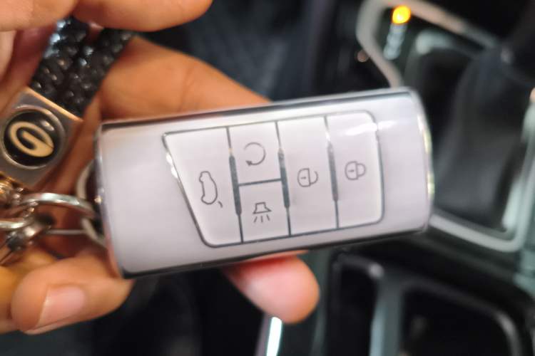 Used GAC Trumpchi M6 2023 PRO 270T DCT Luxury Edition
