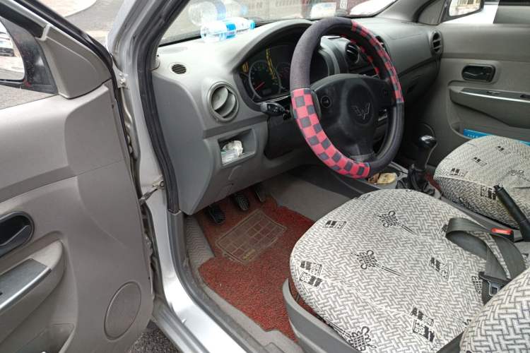 Used Wuling Hongguang 2014 1.2L Base Model China IV