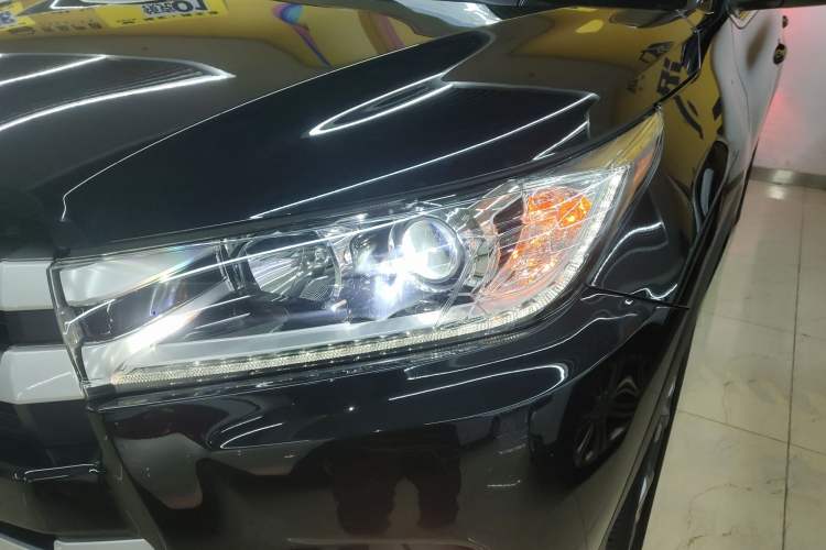 Used Toyota Highlander 2021 2.0T Four-Wheel Drive Luxury Edition 7 Seats
