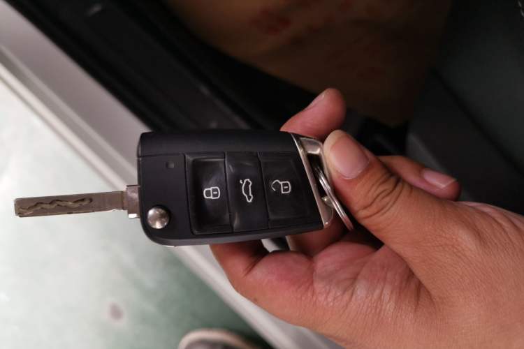 Used Volkswagen Lavida 2022 1.5L Automatic Fashion Edition Vehicle Key