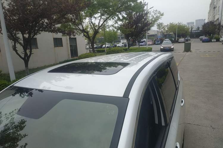 Used GAC Trumpchi M6 2023 PRO 270T DCT Luxury Edition Roof