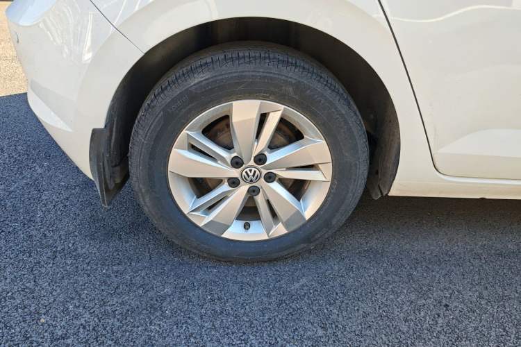 Used Volkswagen Polo 2019 Plus 1.5L Automatic Panoramic Enjoyment Edition Exterior 5