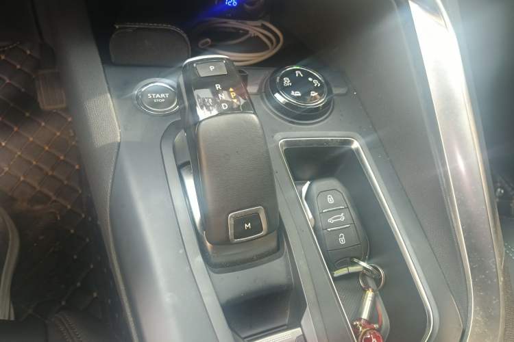 Used Peugeot 5008 2023 400THP Passionate Full-Seat Edition 7 Seats
