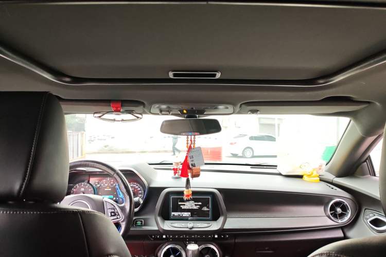 Used Chevrolet Camaro 2017 2.0T RS
