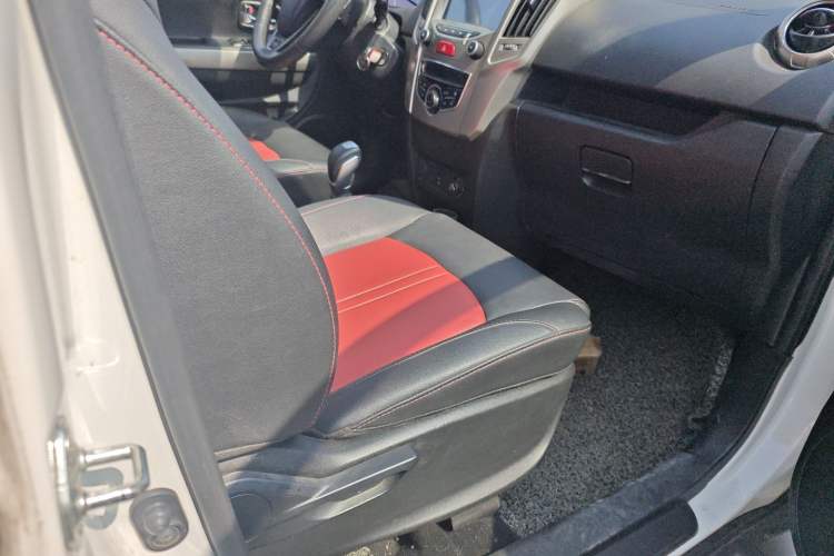 Used Haval H1 2016 Red-Label 1.5L AMT Luxury Model